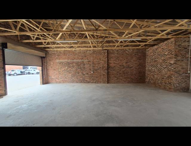 100M² FACTORY TO LET IN BENONI SOUTH